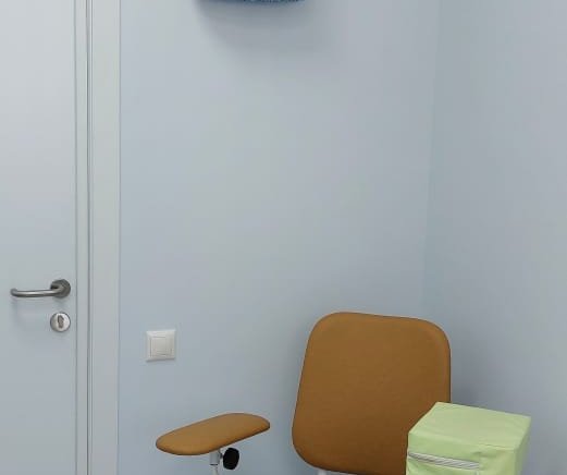 Фото с места работы медицинской клинике Асет